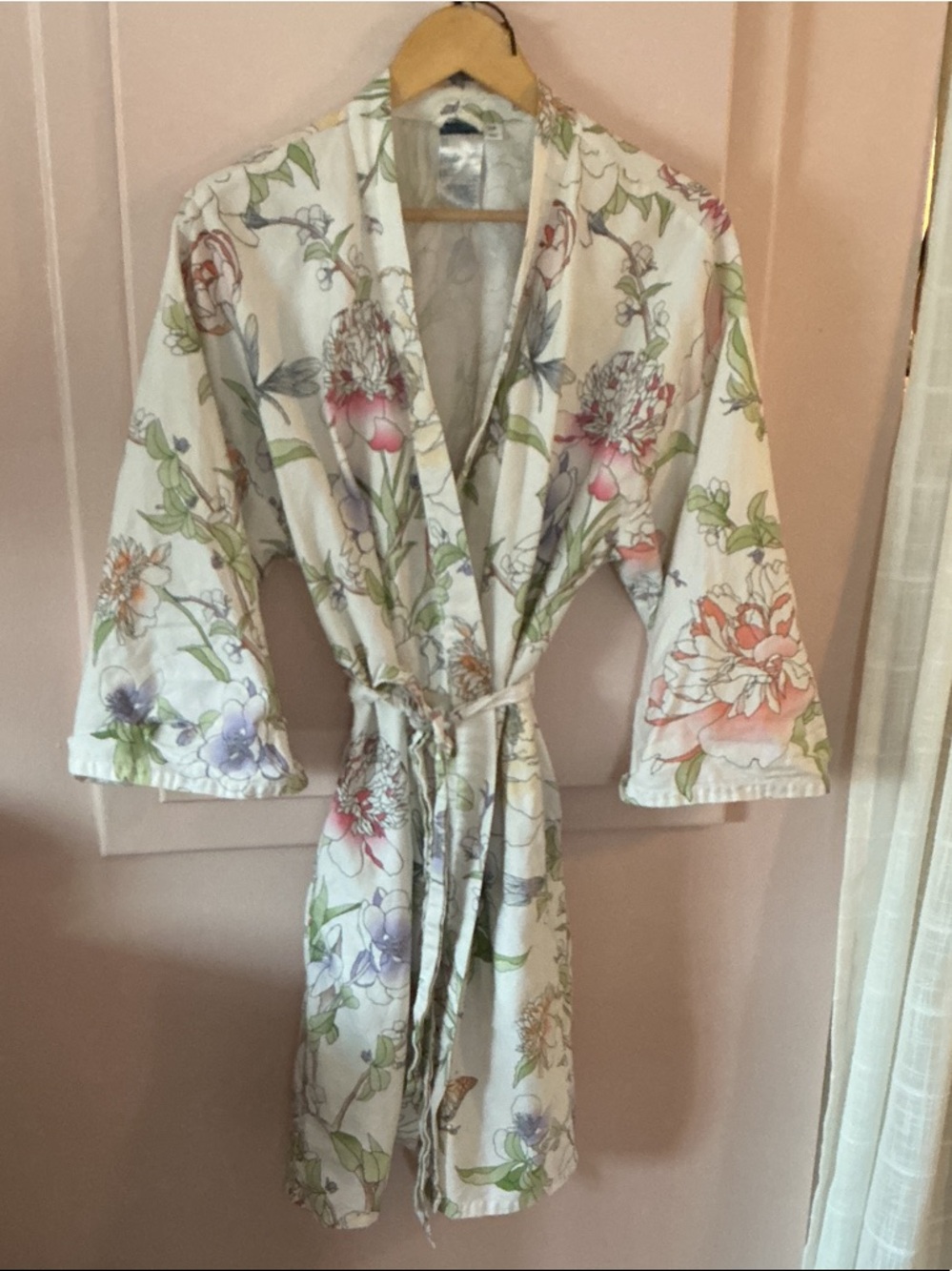 Floral Cotton Robe in White with Pastel Blooms